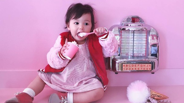 Imutnya Gadis Kecil Berdarah Filipina, AS, dan Korsel Ini