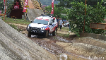 Main Tanah Sampai Banjir-banjiran dengan Isuzu mu-X