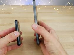 Penampakan iPhone 7 Plus Terkecil di Dunia