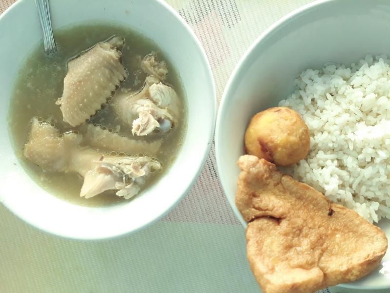 Sop Ayam Pak Min Sop Ayam Pak Min Klaten