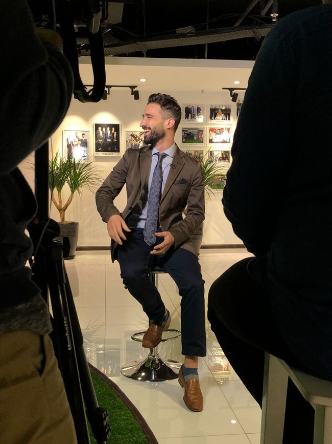 Ia pun pernah bekerja menjadi produser dan sutradara untuk beberapa stasiun TV seperti Cordoba TV, MBC, Al Jazeera, Alchemia TV, dan lain-lain. Foto: Instagram