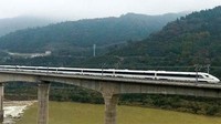 Jarak perjalanan ini setara dengan jarak antara Jakarta dan Madiun yang mencapai 646 km. (Istimewa/news.cn).