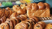 Lewat akun Instagramnya, citraciki, Ciki pernah pamer deretan pastry Prancis nih. Nampak danish bertabur kismis ada diantaranya. Nyam nyamm! Foto: Instagram citraciki