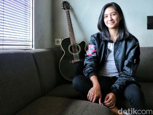 10 Tahun Berkarier, Mikha Tambayong Tak Punya Rencana Berhenti