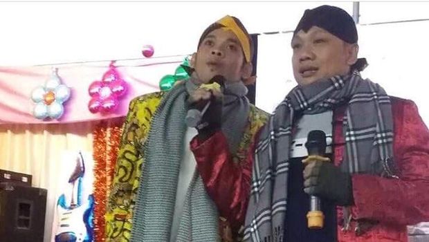 Balada Dua Pelawak Jatim yang Tertahan di Hong Kong karena Visa