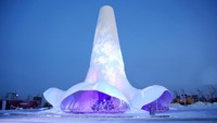 Patung es terbesar di dunia tersebut diberi nama Flamenco Ice Tower. Traveler dapat melihatnya di kawasan Maple Village Outlet, Harbin (Eindhoven University of Technology & Harbin Institute of Technology) 