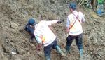 Aksi Anjing K9 Emma dan Sam Temukan Korban Longsor Cijeruk