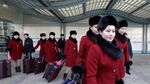 Gaya Cheerleader Korea Utara Saat Tiba di Korsel