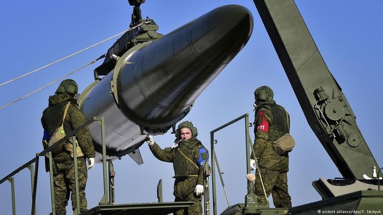 Rusia Siagakan Rudal Berkemampuan Nuklir di Kaliningrad Rusia Siagakan Rudal Berkemampuan Nuklir di Kaliningrad