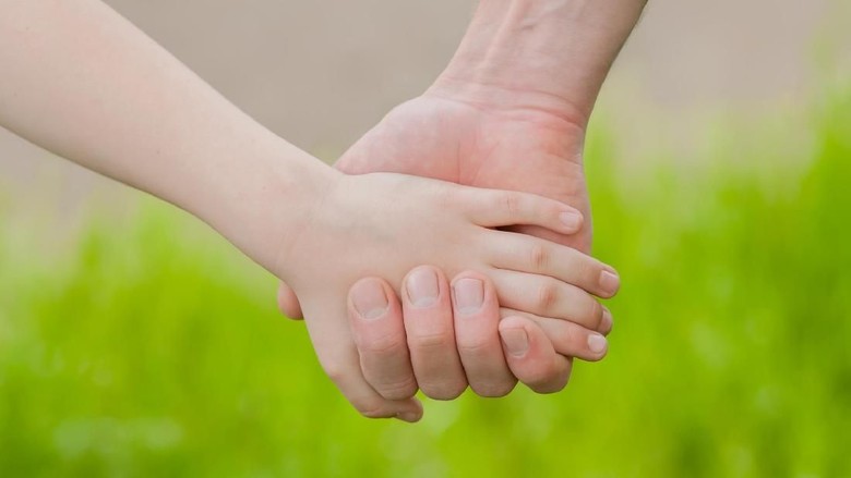 Janji Anak untuk Ayahnya Ini Benar-benar Bikin Melting / Foto: thinkstock Janji Anak untuk Ayahnya Ini Benar-benar Bikin Melting / Foto: thinkstock