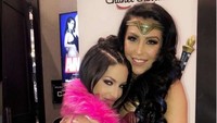 Chanel Santini sudah banyak membintangi film porno. Foto: Instagram/chanelsantini/istimewa