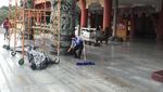Foto: Vihara Terbesar di Indonesia Bersolek Jelang Imlek