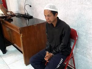 Bikin Panik Santri, Pria Gila Ini Dititipkan ke Dinsos Sukabumi