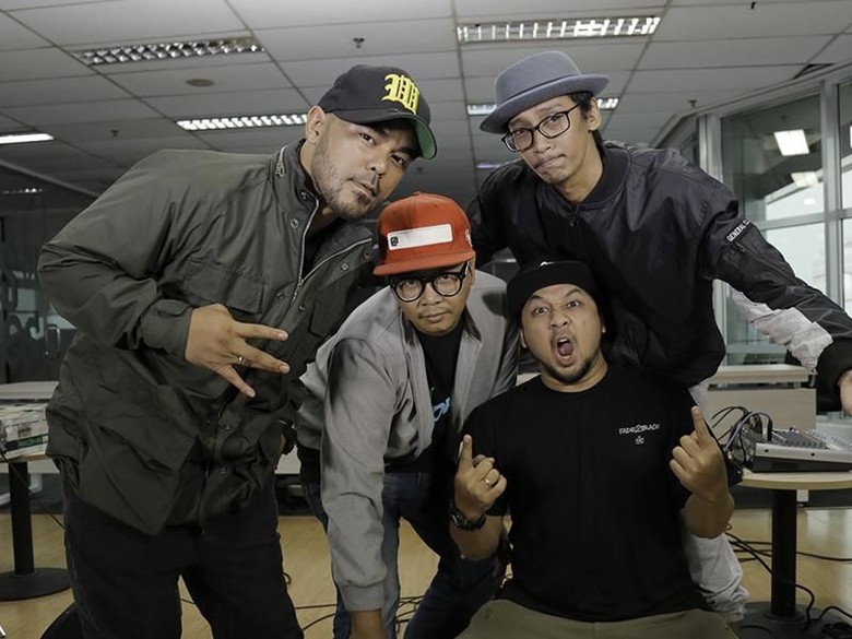 Tabik!, Salam dari Fade2Black untuk Musik Indonesia Tabik!, Salam dari Fade2Black untuk Musik Indonesia