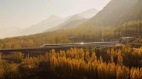 Melintasi pegununangan Qinling, lebih dari 84% rute kereta ini melalui 139 jembatan dan 62 terowongan. (Istimewa/news.cn).