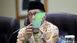 Menag Jelaskan Wacana Tarik Zakat 2,5% bagi PNS Muslim