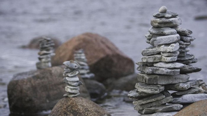 Rock balancing disebut memiliki dampak baik bagi kesehatan otak. Foto: ilustrasi/thinkstock Rock balancing disebut memiliki dampak baik bagi kesehatan otak. Foto: ilustrasi/thinkstock