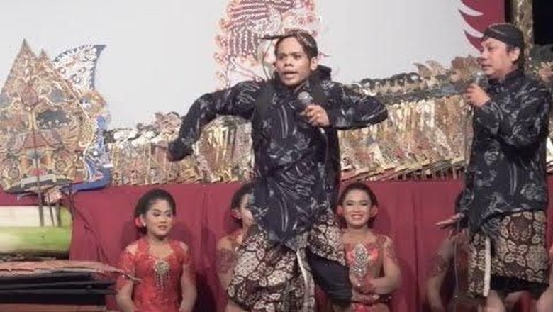 2 Pelawak RI Diadili di Hong Kong, Ini 5 Pesan Prof Hikmahanto 2 Pelawak RI Diadili di Hong Kong, Ini 5 Pesan Prof Hikmahanto