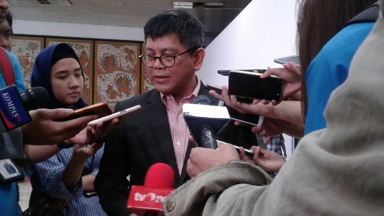 Bantah Kuping Jokowi Lebih Tipis, NasDem: Kritik di Era SBY Normatif Bantah Kuping Jokowi Lebih Tipis, NasDem: Kritik di Era SBY Normatif