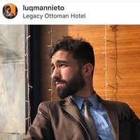 Ridwan Kamil membuat para muslimah geger karena mengumumkan pencarian jodoh untuk hafiz Al Quran asal Spanyol Luqman Nieto. Sosok pria asal Spanyol ini berwajah tampan, tak heran jika postingan tersebut mengundang hampir 100.000 komentar. Foto: Instagram