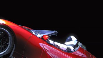 Diagram yang dipajang SpaceX di Twitter menunjukkan bahwa Starman dan mobilnya telah mencapai orbit Mars. Mereka dalam keadaan baik-baik saja. Foto: YouTube