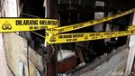 Ludes Terbakar, Rumah Ini Jadi Tontonan
