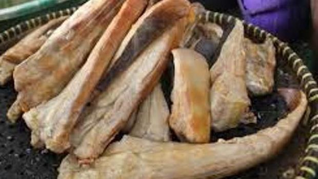 Ikan Pari Dimasak Gulai Masam, Aduh Enaknya!