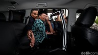 Sedangkan sisa uang Rp 170 juta diduga terkait dengan komitmen setoran triwulan yang telah disepakati sebelumnya. Selain Kepala Dinas PUPR, tiga pimpinan DPRD Kota Mojokerto dijadikan tersangka. Yakni Purnomo (Ketua DPRD Kota Mojokerto dari PDIP), Umar Faruq (Wakil Ketua DPRD Kota Mojokerto dari PAN), dan Abdullah Fanani (Wakil Ketua DPRD Kota Mojokerto dari PKB).