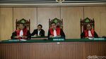 Foto: Vero yang Kembali Mangkir dari Sidang Cerai dengan Ahok