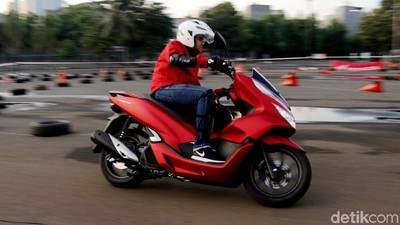 Honda Mulai Pasarkan All New Honda PCX Pabrikan Sunter
