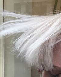 Ghosted Hair, Warna Rambut Seperti 'Hantu' yang Jadi Tren di Instagram