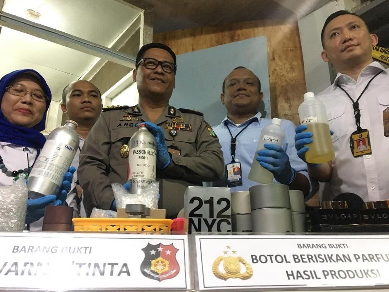 BPOM DKI: Parfum KW Kena Mata Bisa Sebabkan Kebutaan BPOM DKI: Parfum KW Kena Mata Bisa Sebabkan Kebutaan