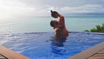 Foto: Liburannya Istri Dani Alves yang Cantik
