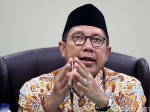 Menag Terharu Penghulu Bakrie 59 Kali Lapor Gratifikasi