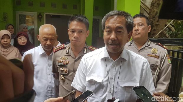 Direktur AP II Kunjungi Keluarga Putri Korban Longsor Bandara Soetta