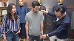 Siap Nikah! Syahnaz-Jeje Fitting Baju Pengantin