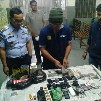 Puluhan Ponsel dan SIM Card Disita dari Lapas Narkotika Yogya