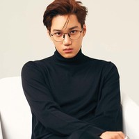 Kim Jong In atau Kai EXO memikat banyak penggemar dengan wajah tampannya. Kai belakangan cukup aktif dalam seni peran dengan bermain serial Andante hingga Spring Has Come. Foto: Instagram
