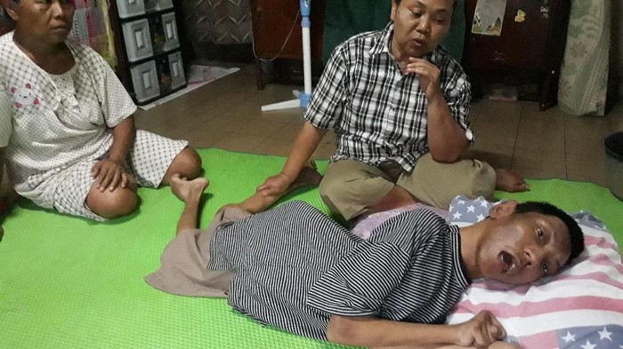 Bantuan Mengalir untuk Yudo yang Selama 34 Tahun Hanya Terbaring