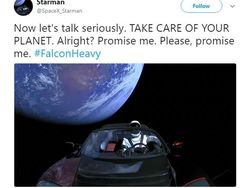 Berkelana ke Mars, Starman Malah Lihat Bumi Datar