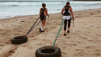 Latihan fisik rutin agar kuat menembus dinginnya kutub. Foto: Instagram