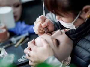 Ini Alasan Boneka Seks Laris Manis di China