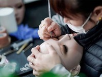 Industri Boneka Seks China Mulai Menggeliat