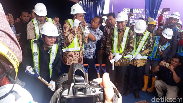 Menteri Susi dan Gubernur DKI resmikan proyek perombakan Pasar Ikan Muara Baru