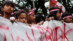Ketika Anak-anak Berdemo Tolak Penggusuran
