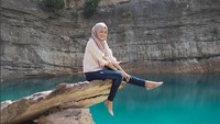 Lisya Nurrahmi saat mengunjungi kota Banjarmasin. (Dok. Instagram/lisyanurrahmi)