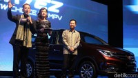 Wuling membanderol Cortez mulai Rp 218 juta hingga Rp 264 juta.