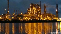 Sebagai informasi, saat ini, ada 6 kilang yang dioperasikan oleh PT Pertamina RU II Dumai, RU III Plaju, RU IV Cilacap, RU V Balikpapan, RU VI Balongan, dan RU VII Kasim.