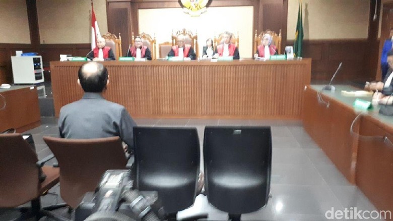 Fredrich Minta Dibuatkan Diagnosa Luka Novanto Sejam Sebelum Kecelakaan Fredrich Minta Dibuatkan Diagnosa Luka Novanto Sejam Sebelum Kecelakaan