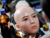 Industri Boneka Seks China Mulai Menggeliat
